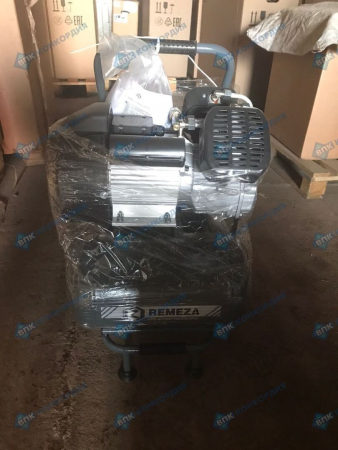 Поршневой компрессор Remeza СБ4/С-20.J2047B Поршневой компрессор Remeza СБ4/С-20.J2047B фото