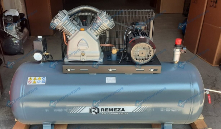 Поршневой компрессор Remeza СБ4/Ф-270.LB50 Поршневой компрессор Remeza СБ4/Ф-270.LB50 фото