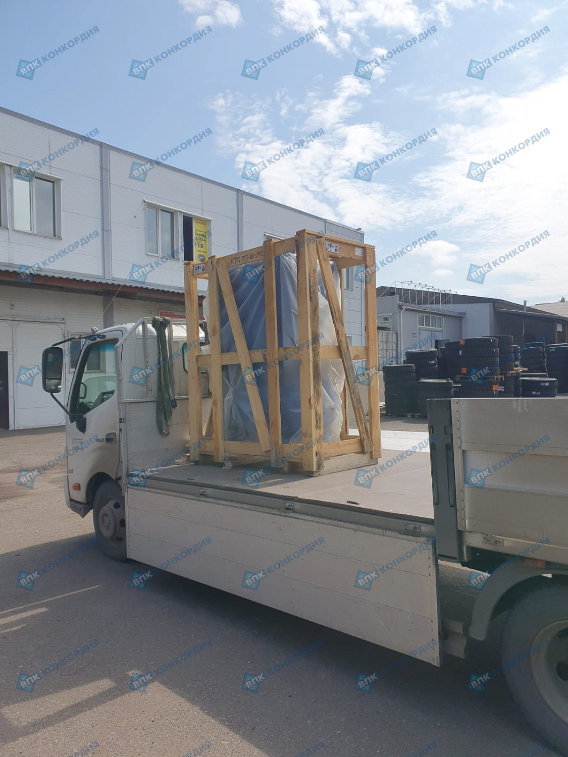 Отгрузка винтового компрессора ZAMMER SKTG7,5-10-270 в г. Красноярск Отгрузка винтового компрессора ZAMMER SKTG7,5-10-270 в г. Красноярск